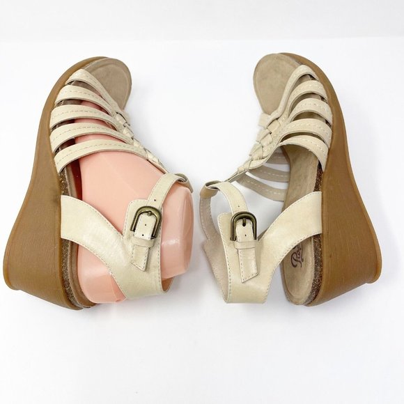 Pure Sole Leather Beige Nude Strappy Open Toe Wedge Sandals Size 9 - Picture 5 of 12